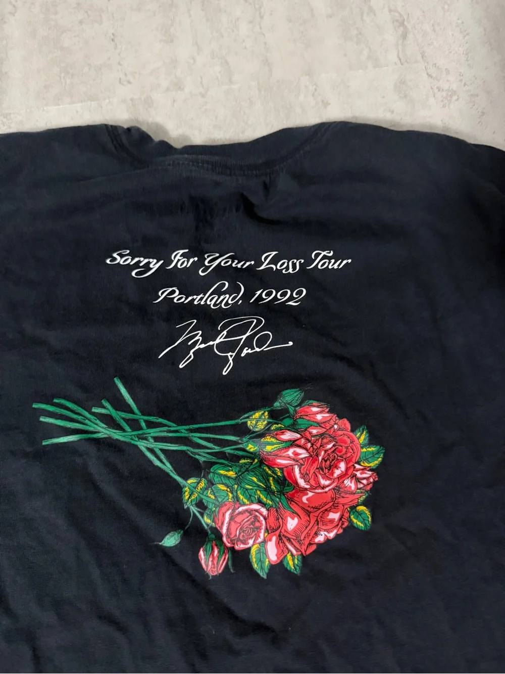 Nike Jordan shirt Men's Black 'Fight' Rose Graphic Sorry tee